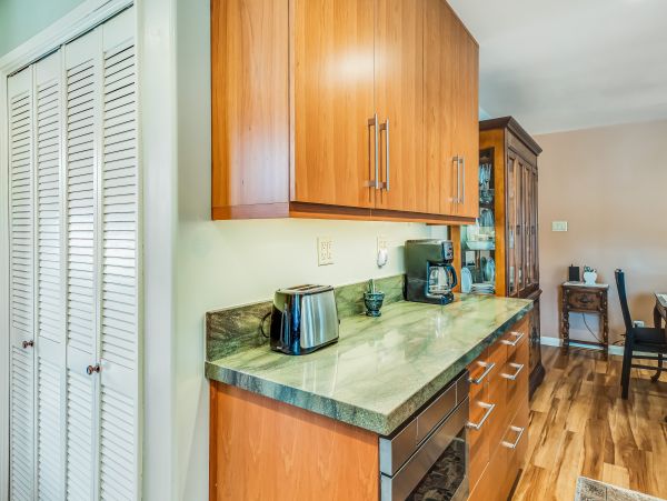 Santa Barbara County Home 984335