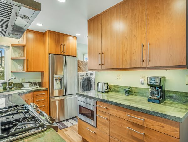 Santa Barbara County Home 984335