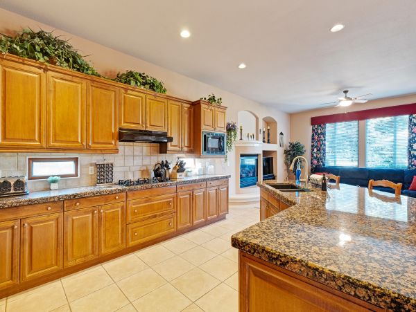 Santa Barbara County Home 984337