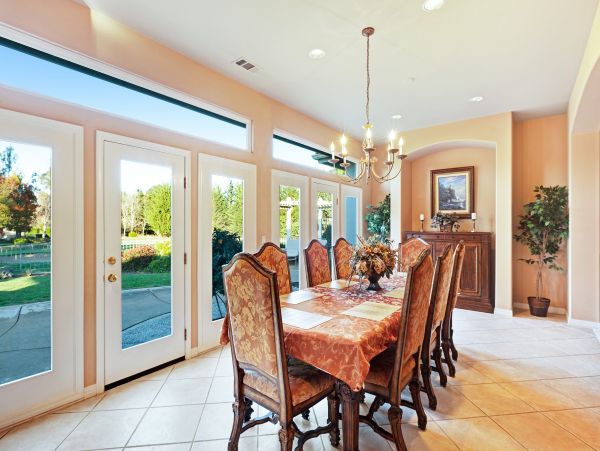 Santa Barbara County Home 984337