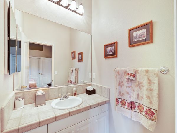 Santa Barbara County Home 984337