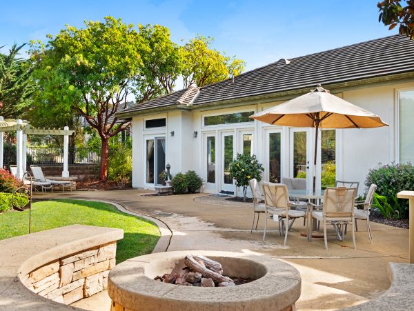 Santa Barbara County Home 984337