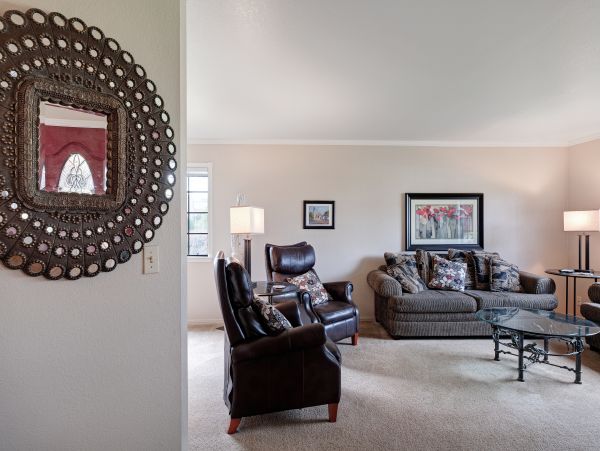 Santa Barbara County Home 984338