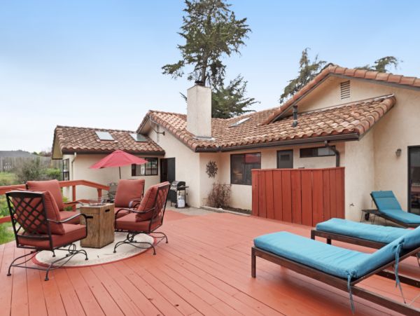 Santa Barbara County Home 984338