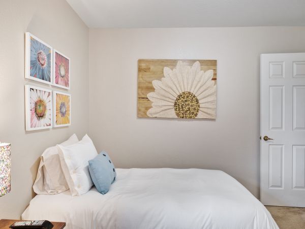Santa Barbara County Home 984338