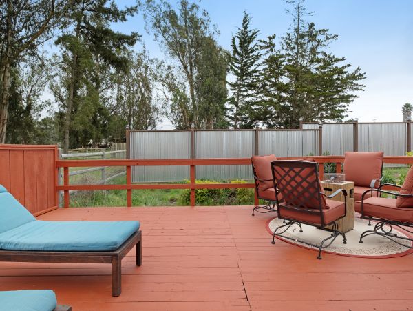 Santa Barbara County Home 984338