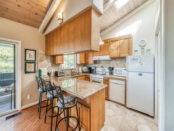 Santa Barbara County Home 984339