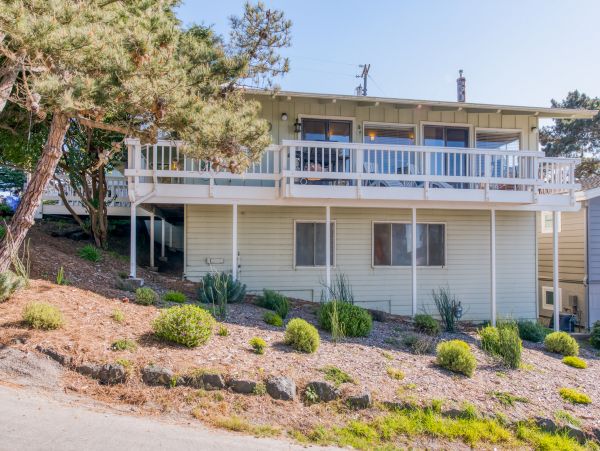 Santa Barbara County Home 984339