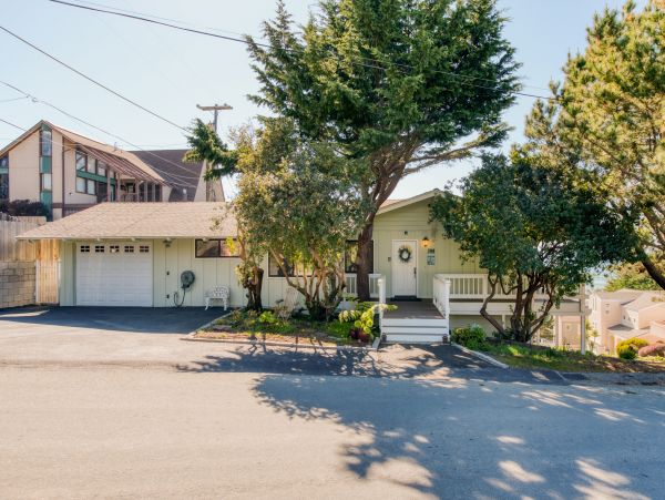 Santa Barbara County Home 984339