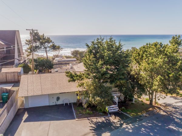 Santa Barbara County Home 984339