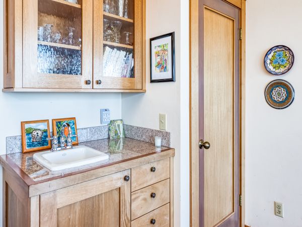 Santa Barbara County Home 984340