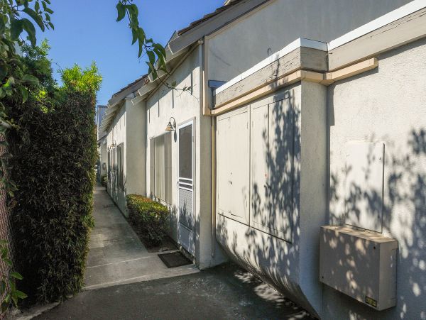 Santa Barbara County Home 984341