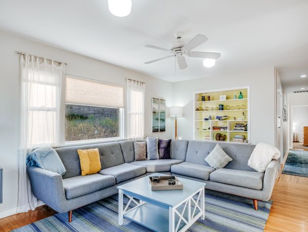 Santa Barbara County Home 984342
