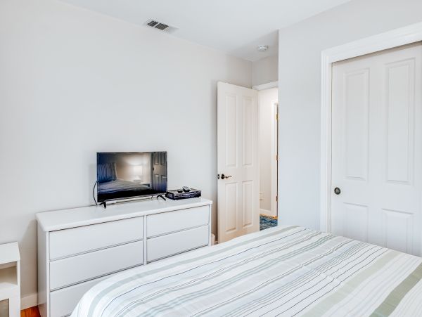 Santa Barbara County Home 984342