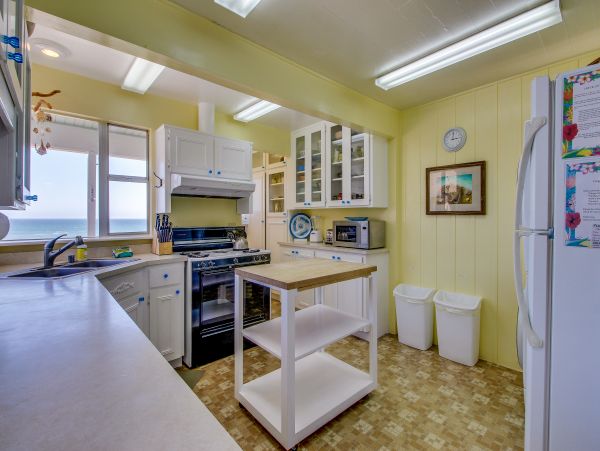 Santa Barbara County Home 984343
