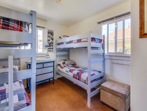 Santa Barbara County Home 984343
