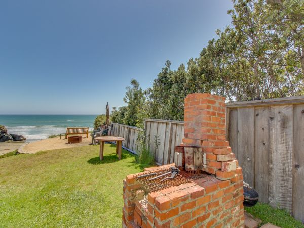 Santa Barbara County Home 984343