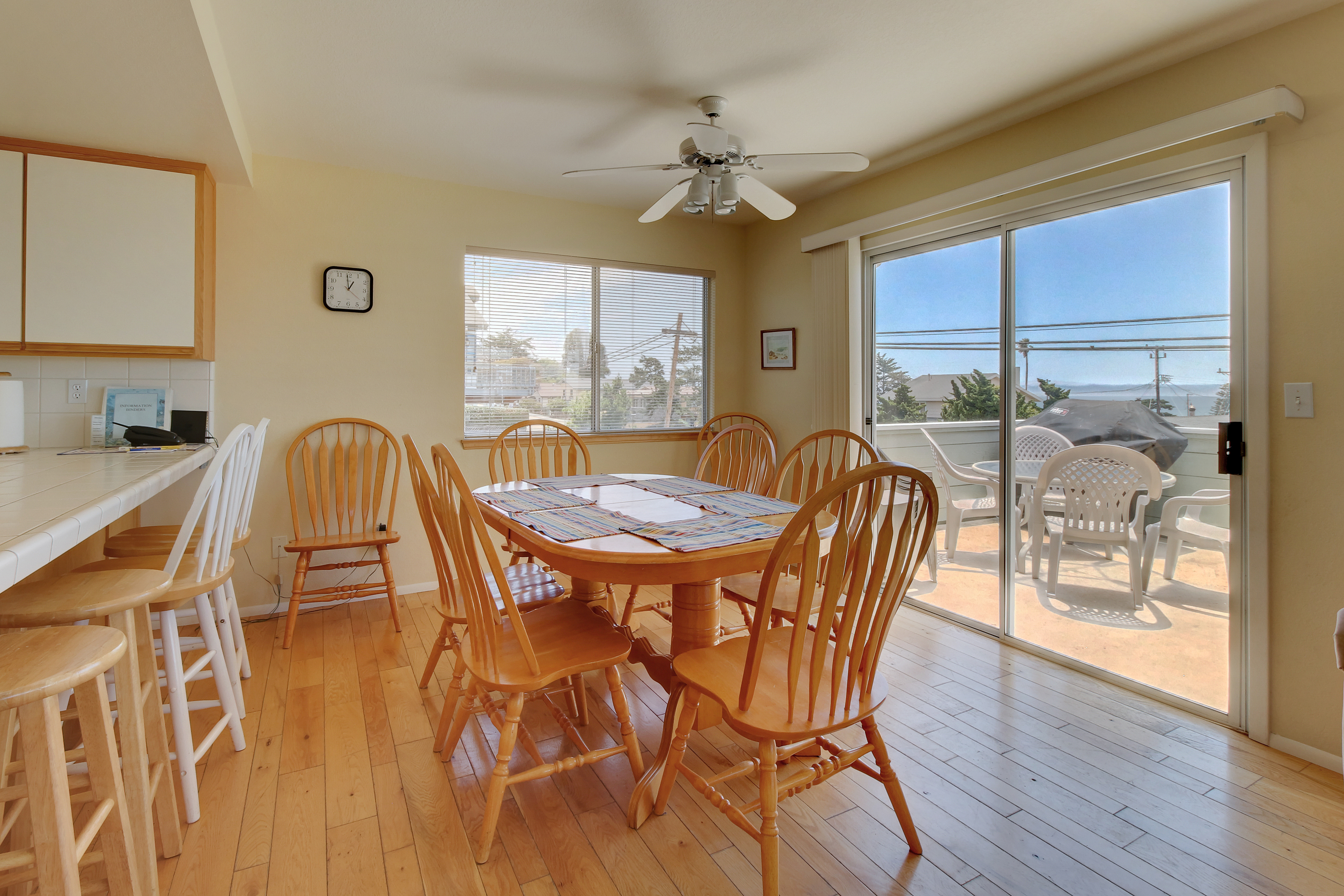 Santa Barbara County Home 984344