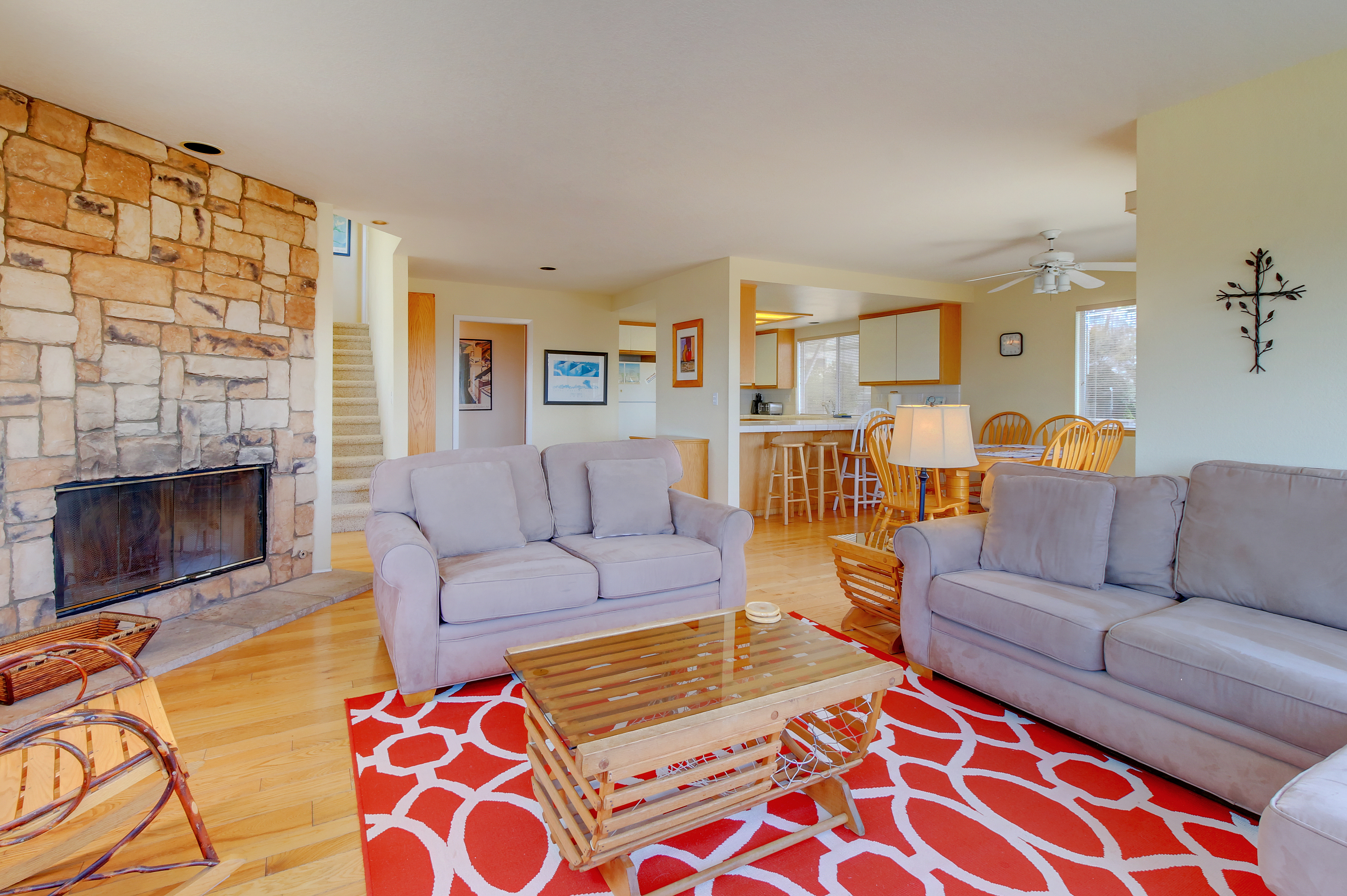 Santa Barbara County Home 984344