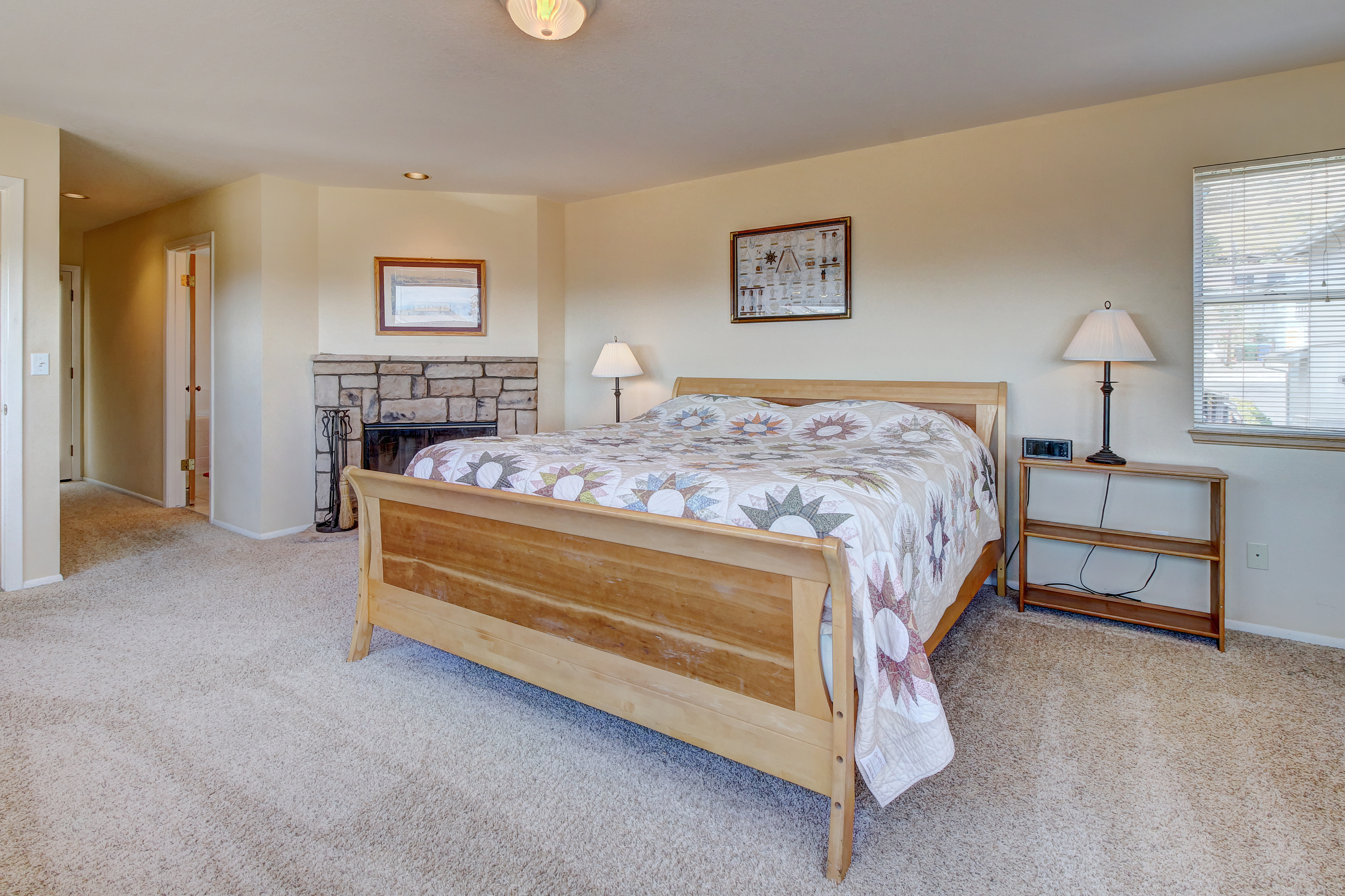 Santa Barbara County Home 984344