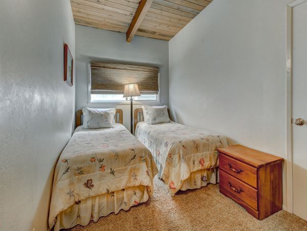 Santa Barbara County Home 984345