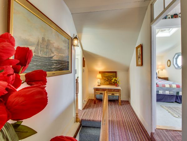 Santa Barbara County Home 984346
