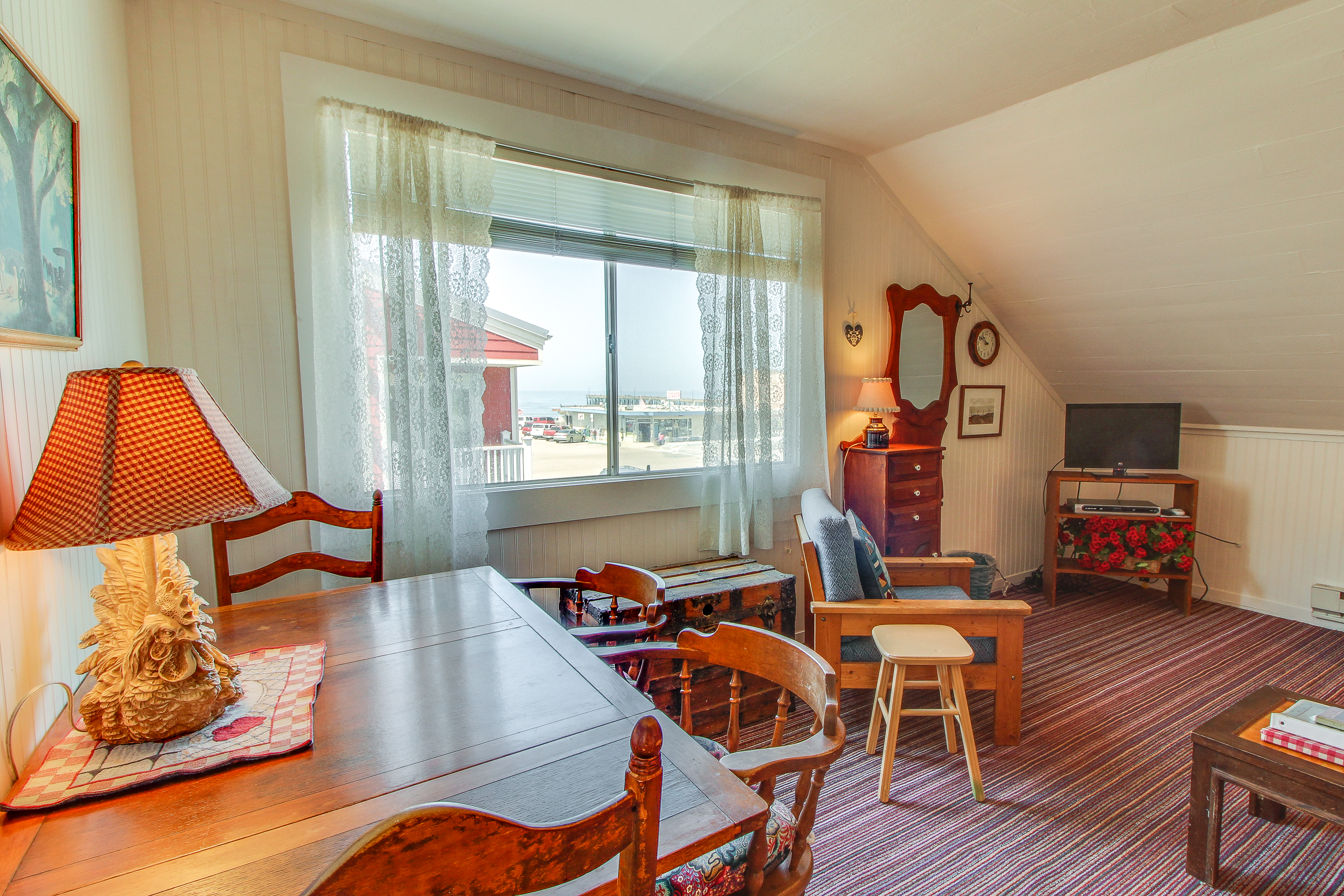Santa Barbara County Home 984346