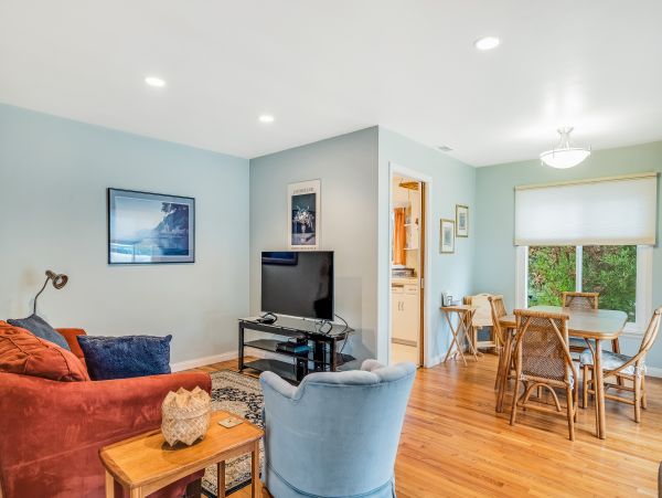 Santa Barbara County Home 984348