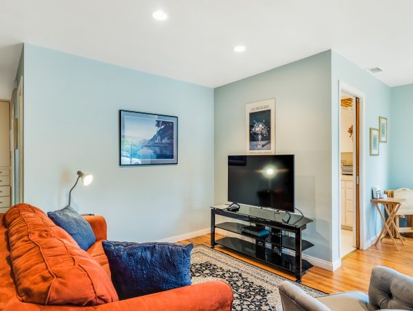 Santa Barbara County Home 984348