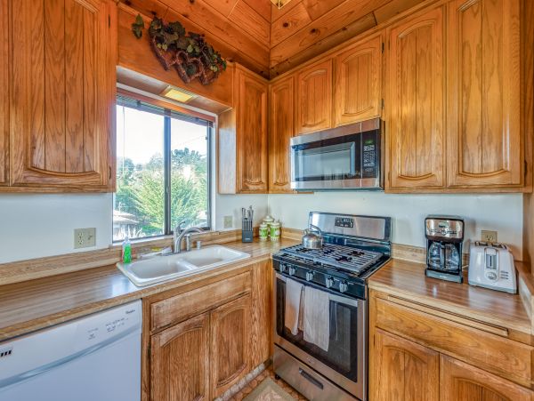 Santa Barbara County Home 984349