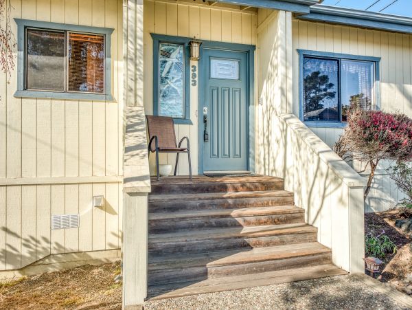 Santa Barbara County Home 984349