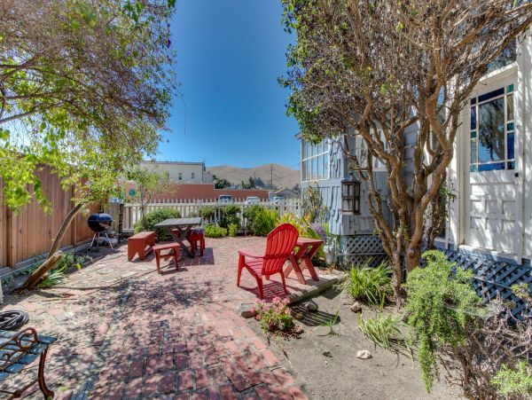 Santa Barbara County Home 984350