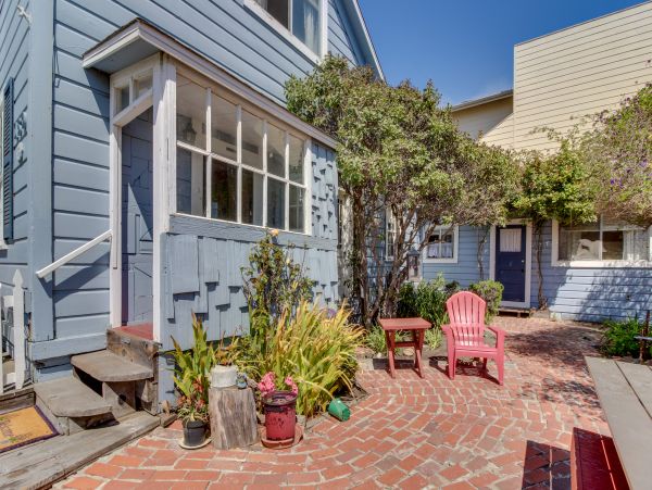 Santa Barbara County Home 984350