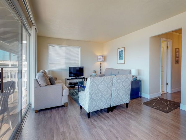 Santa Barbara County Home 984351