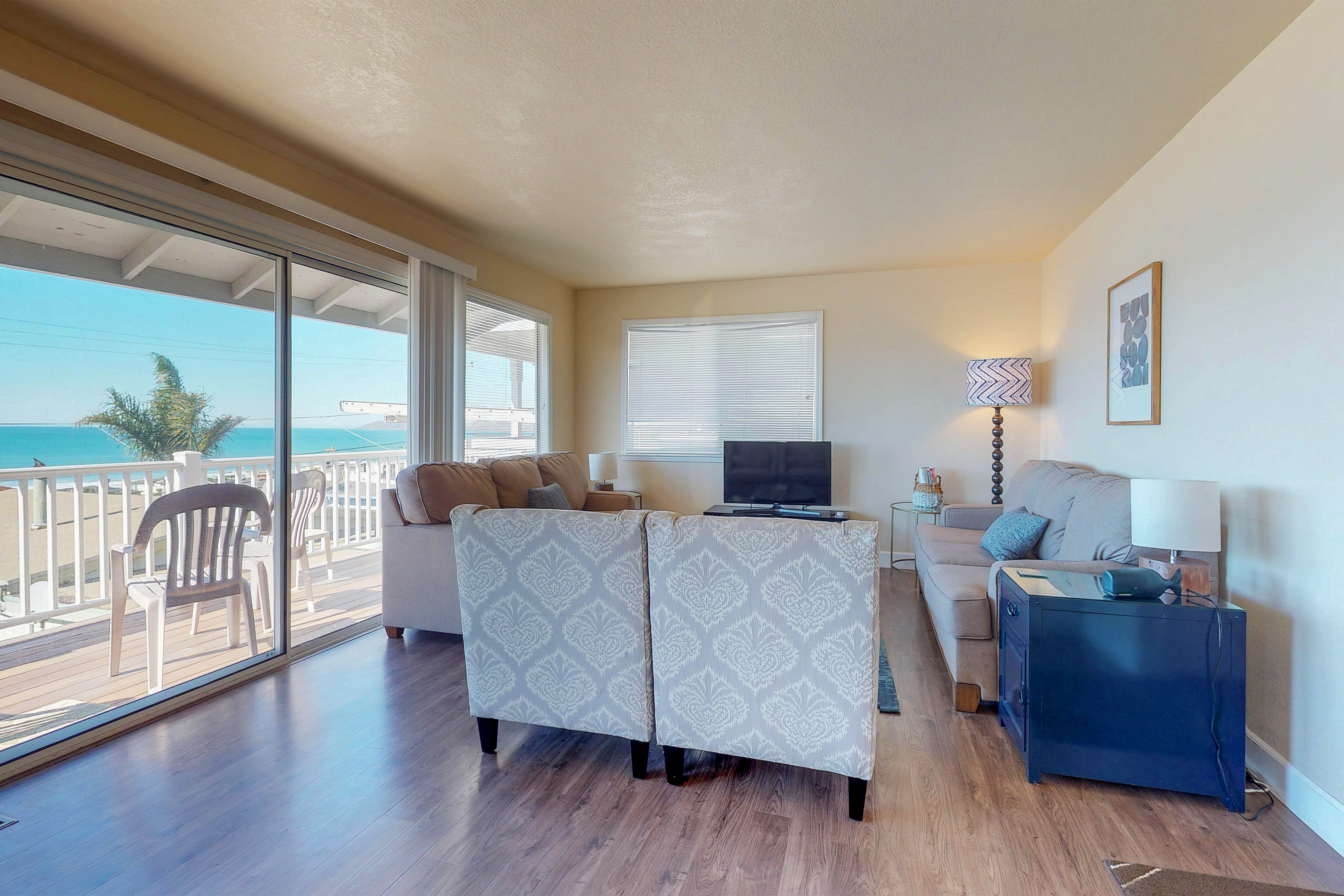 Santa Barbara County Home 984351
