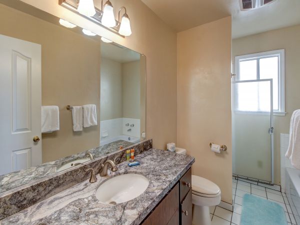Santa Barbara County Home 984351