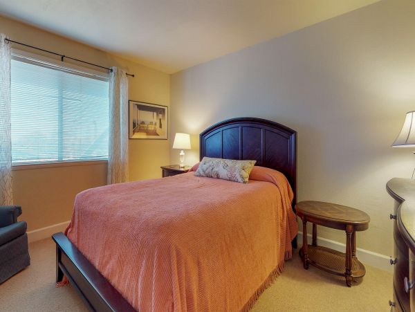 Santa Barbara County Home 984351