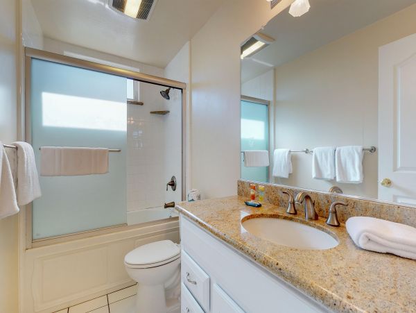 Santa Barbara County Home 984351