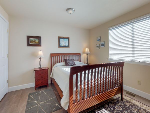 Santa Barbara County Home 984351
