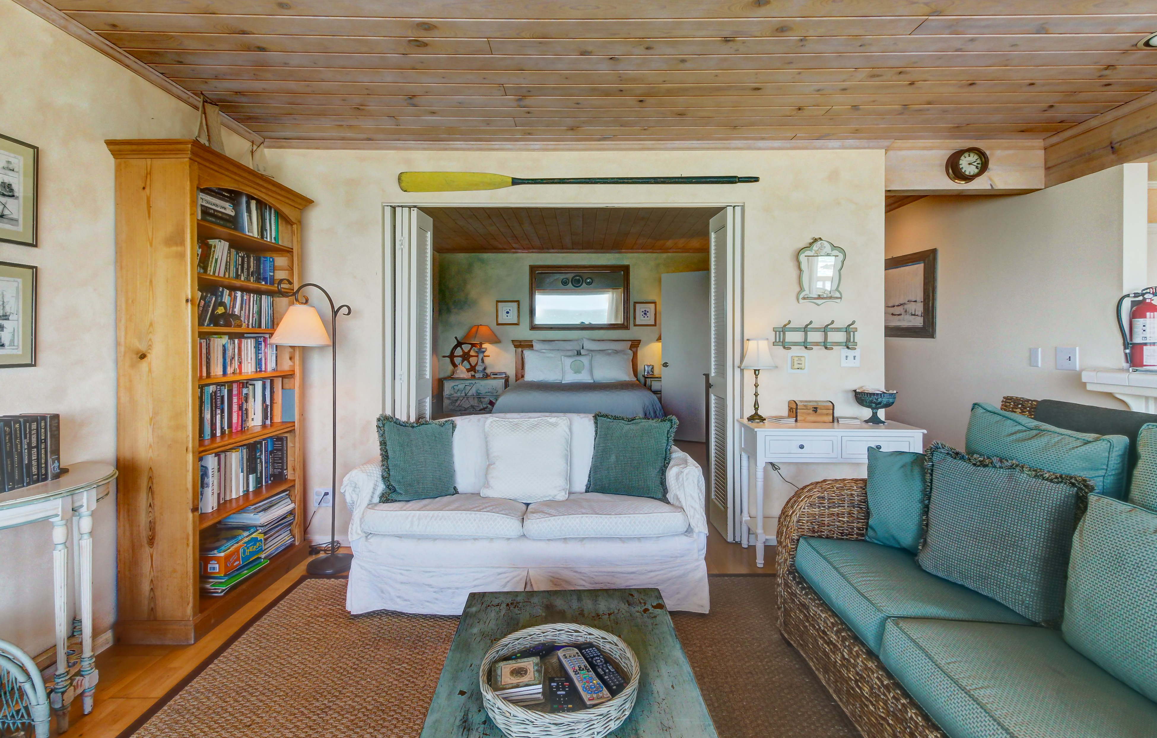 Santa Barbara County Home 984352