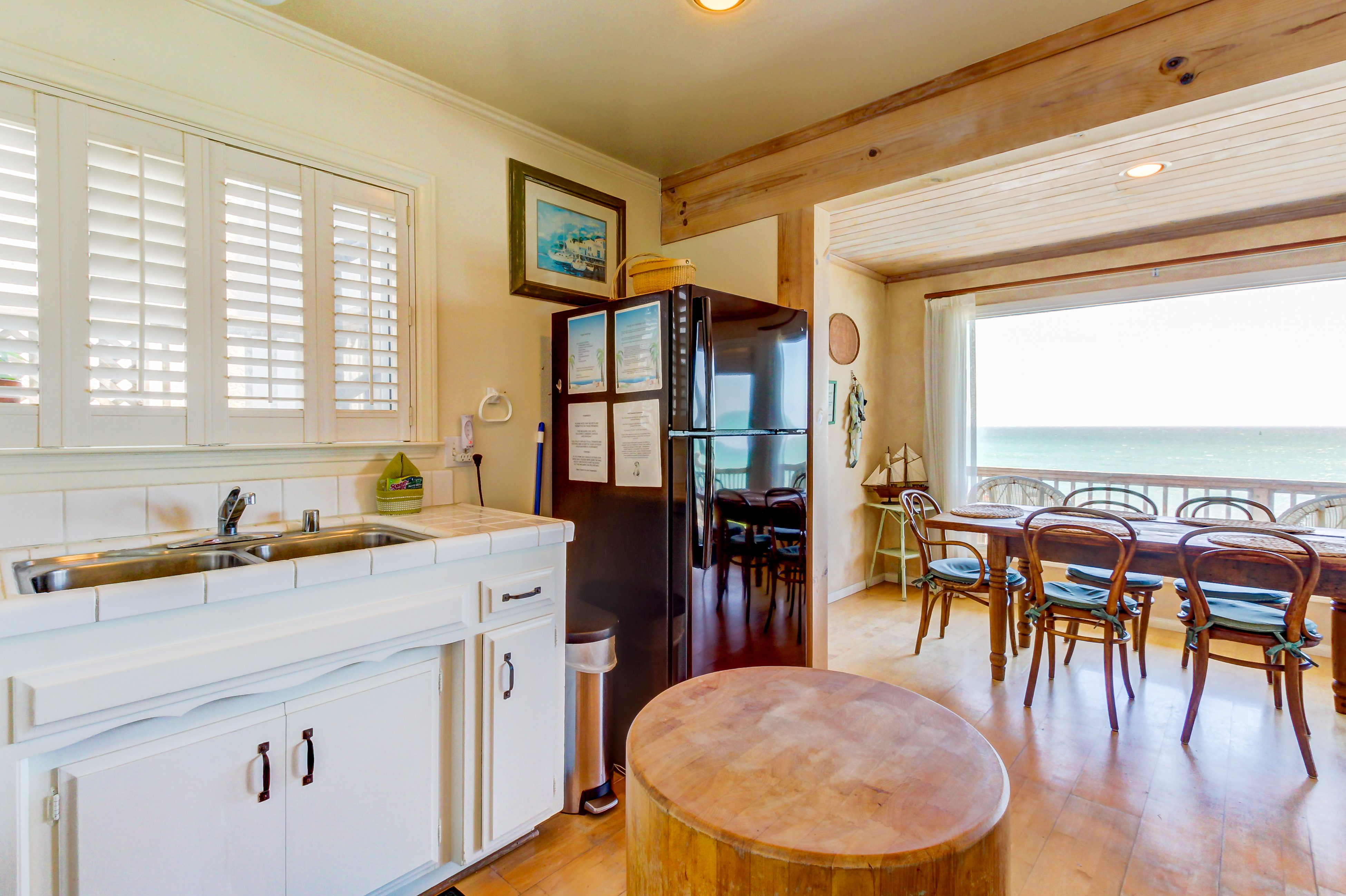 Santa Barbara County Home 984352