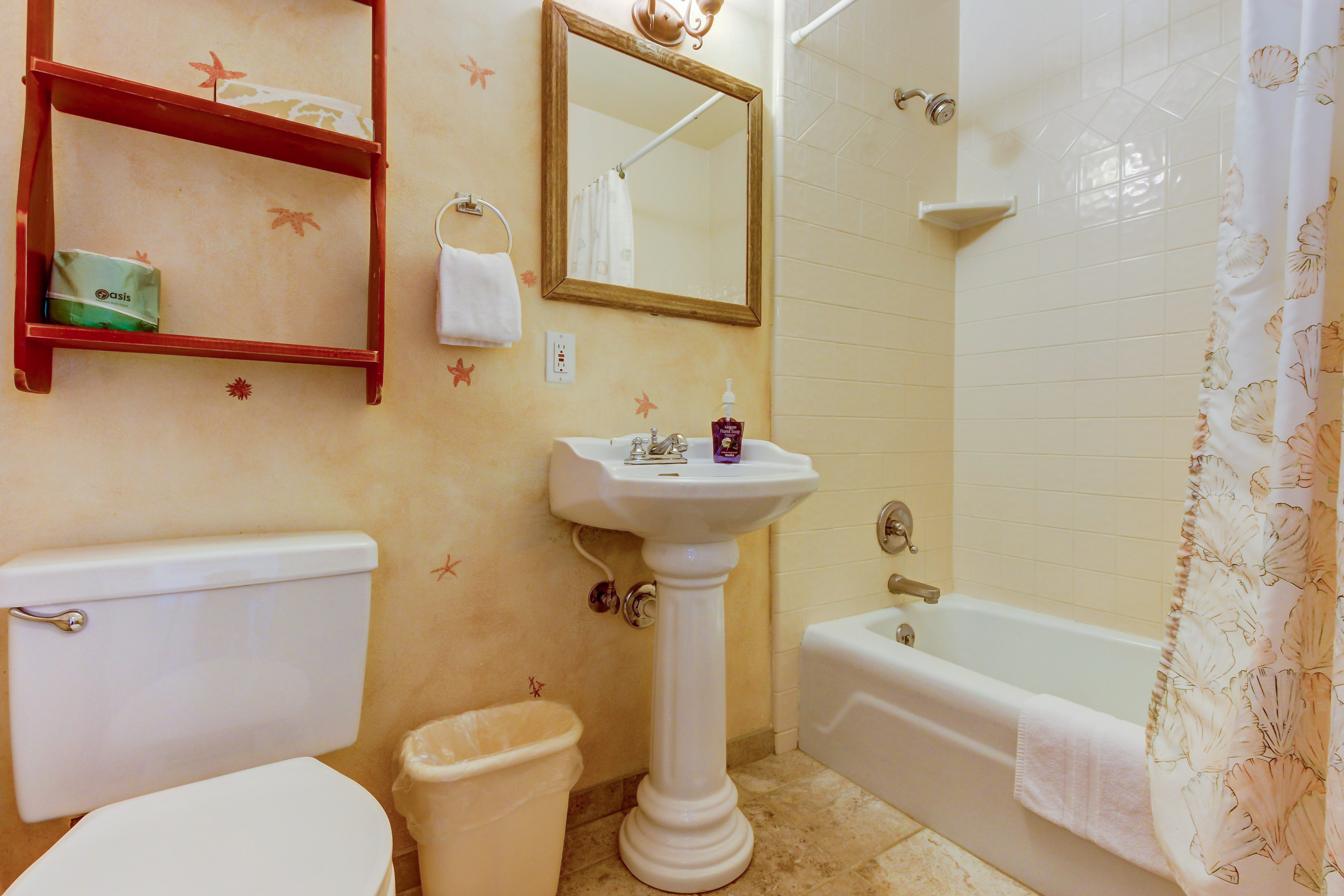 Santa Barbara County Home 984352