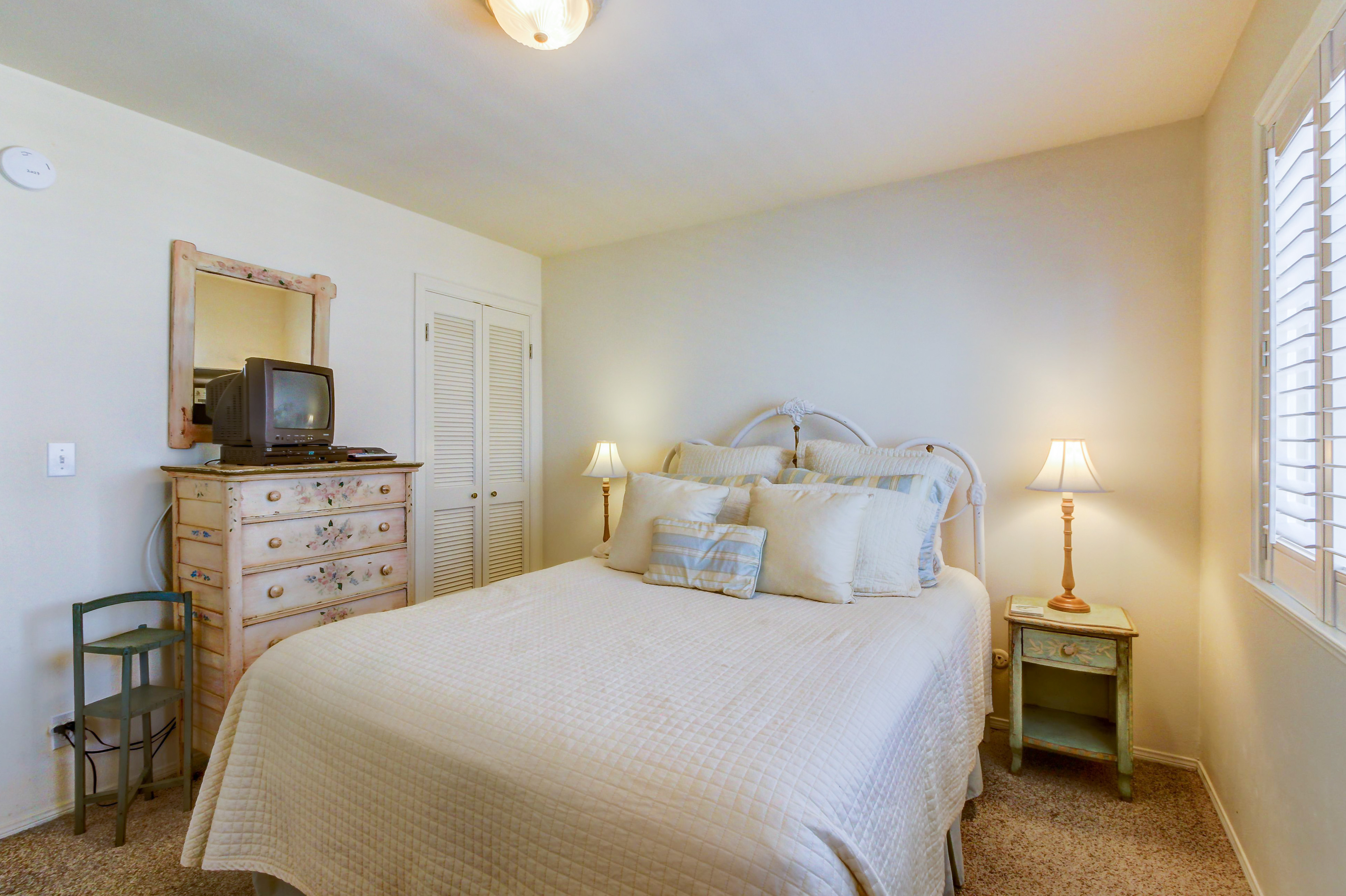 Santa Barbara County Home 984352
