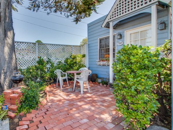 Santa Barbara County Home 984353