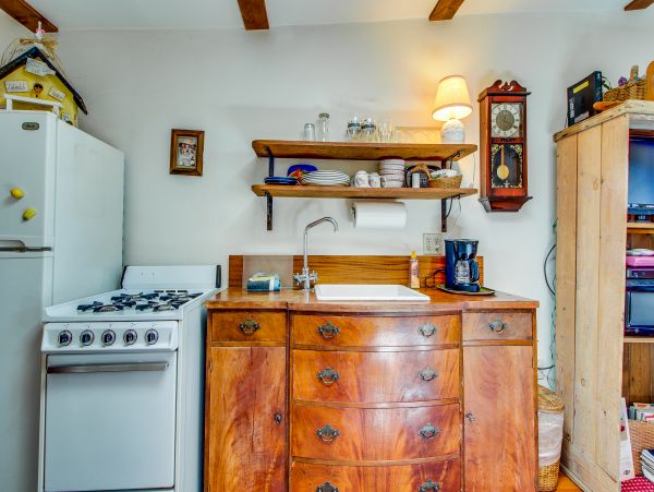 Santa Barbara County Home 984353