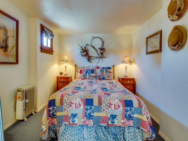 Santa Barbara County Home 984353