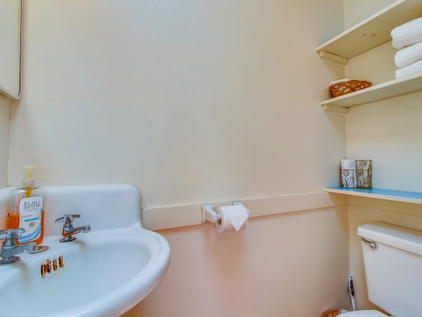 Santa Barbara County Home 984353