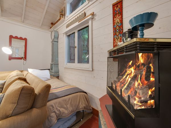 Santa Cruz County Home 984361