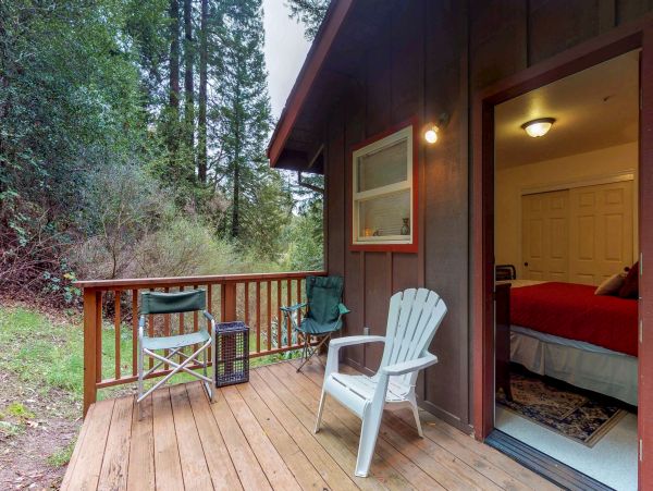 Santa Cruz County Home 984362