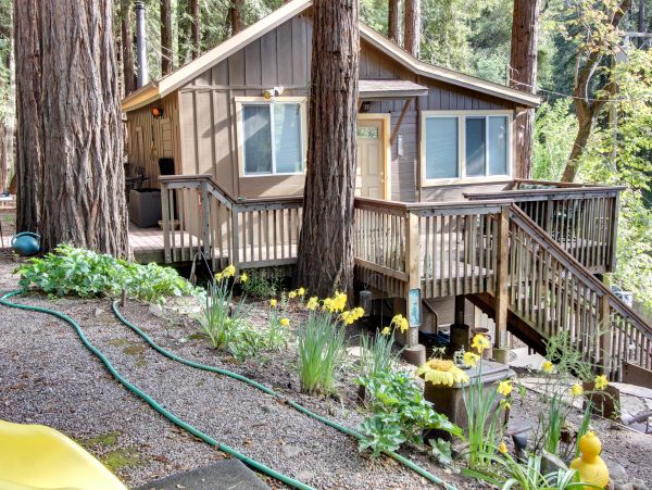 Santa Cruz County Home 984363